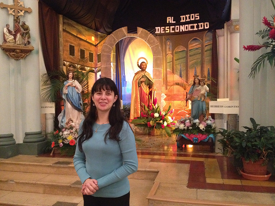 Canto en actividades religiosas Ministerio de Silvia Rodriguez